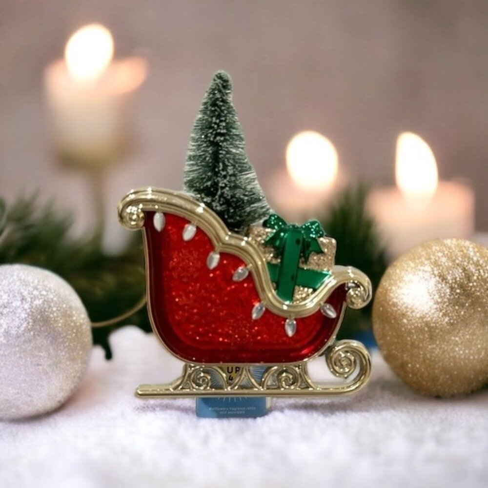 Bath & Body Works Santa Sleigh Christmas Tree Wallflower Plug-In Nightlight NEW